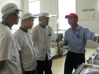 歡度佳節(jié)，安全第一