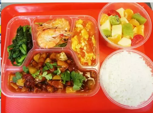 團(tuán)膳配餐